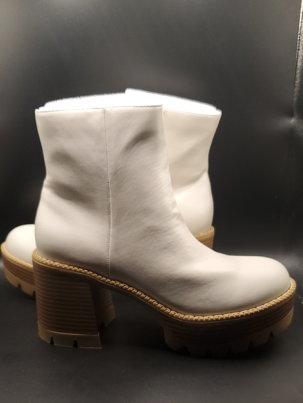 Wild Pair Women’s White Chunky Heel Ankle Boots